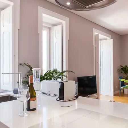 Apartman Breath-taking River & View Stunning 3 Bedrooms & 3 Bathrooms With Ac Alfama Castle District 1st Floor Lisboa