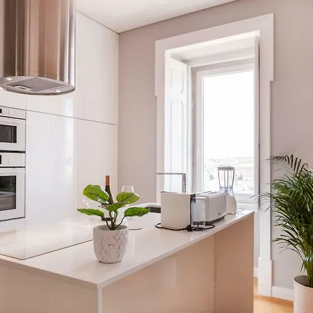 Apartman Breath-taking River & View Stunning 3 Bedrooms & 3 Bathrooms With Ac Alfama Castle District 1st Floor Lisboa