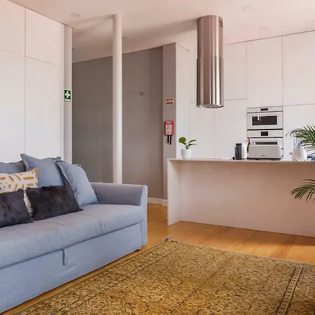 Breath-taking River & View Stunning 3 Bedrooms & 3 Bathrooms With Ac Alfama Castle District 1st Floor Apartman