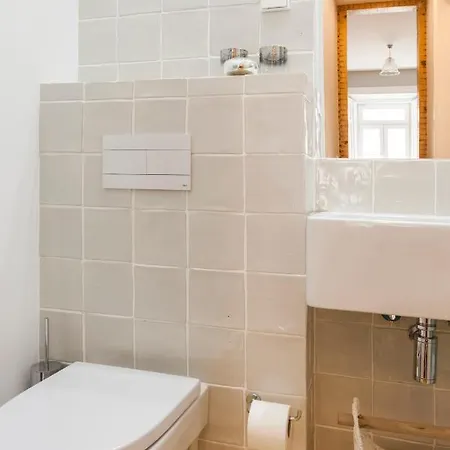 Lejlighed Breath-taking River & View Stunning 3 Bedrooms & 3 Bathrooms With Ac Alfama Castle District 1st Floor